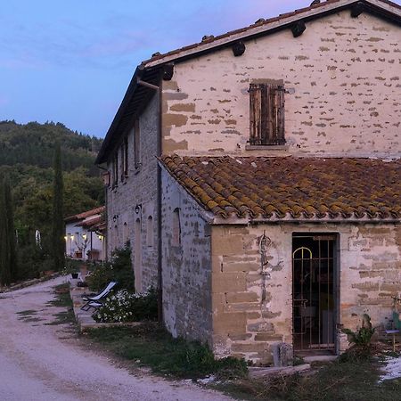 Agriturismo L'Oca Blu Gubbio Bagian luar foto